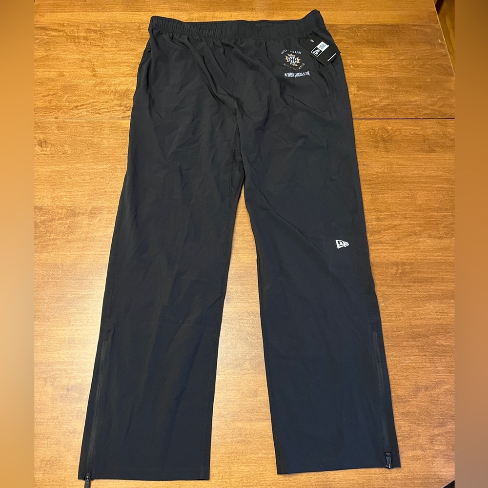NBA / Walt Disney sweatpants